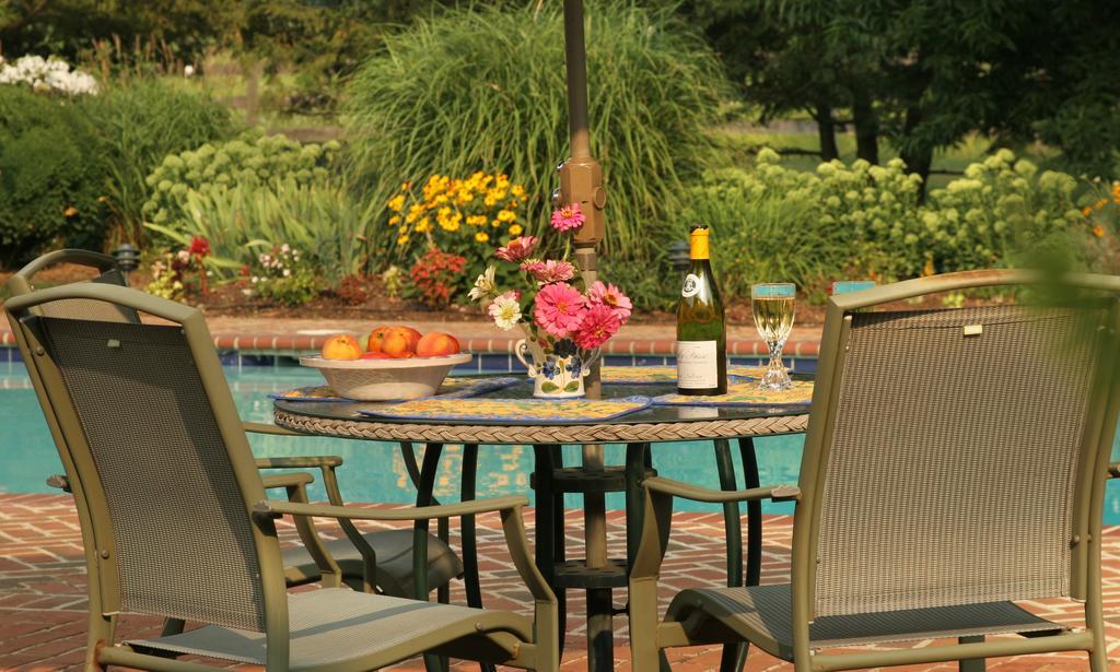 Boyce L'Auberge Provencale Inn & Restaurant מראה חיצוני תמונה