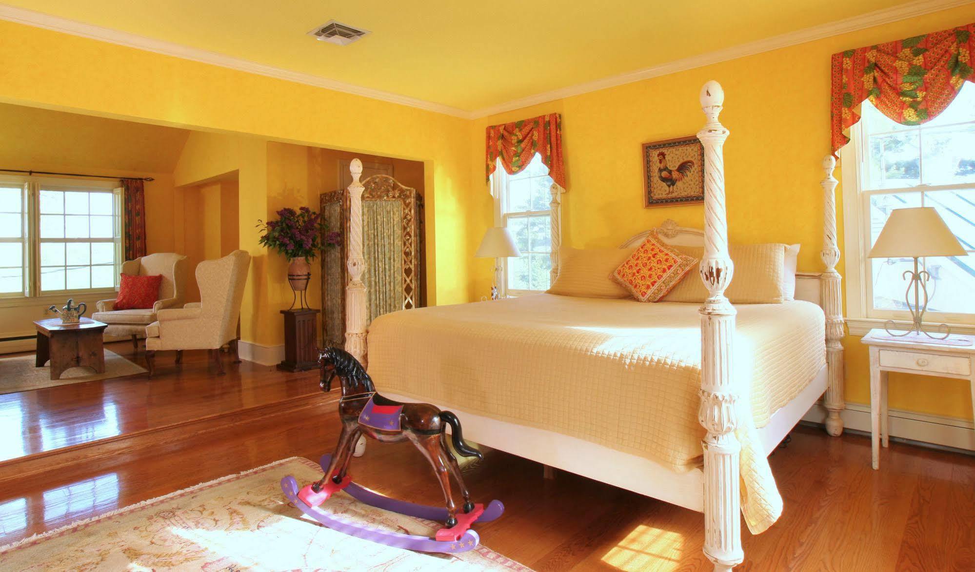 Boyce L'Auberge Provencale Inn & Restaurant מראה חיצוני תמונה
